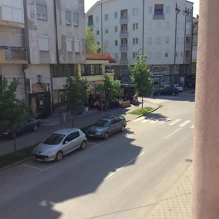 Apartman Br 4 Bijeljina Exterior photo